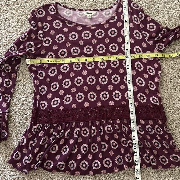 NWT⭐️BOHO Peplum TOP💜Crocheted LACE & 3/4 Bell Sleeves Size Small by Takara - Picture 10 of 11